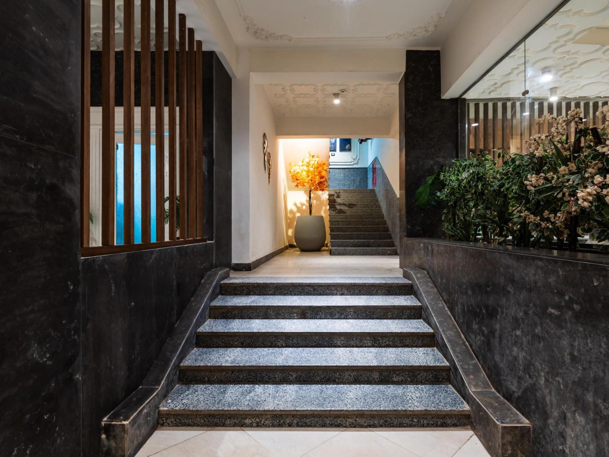 Panorama Ramsis Hotel&café